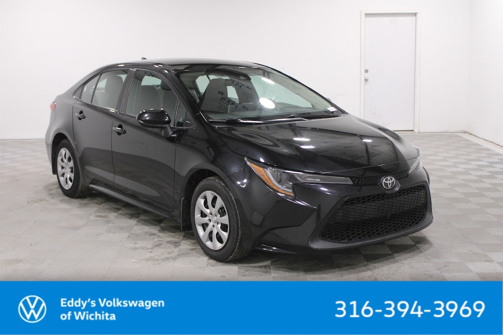 Used 2021 Toyota Corolla LE Sedan