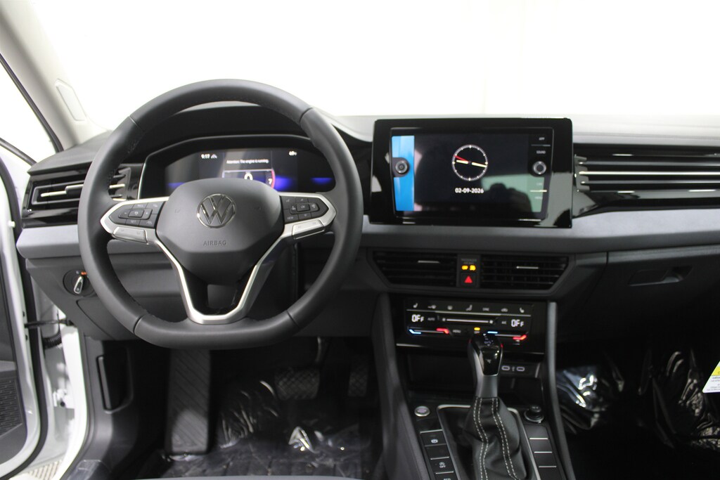 New 2026 Volkswagen Jetta 1.5T SE Sedan