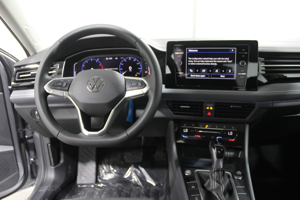 New 2026 Volkswagen Jetta 1.5T SEL Sedan