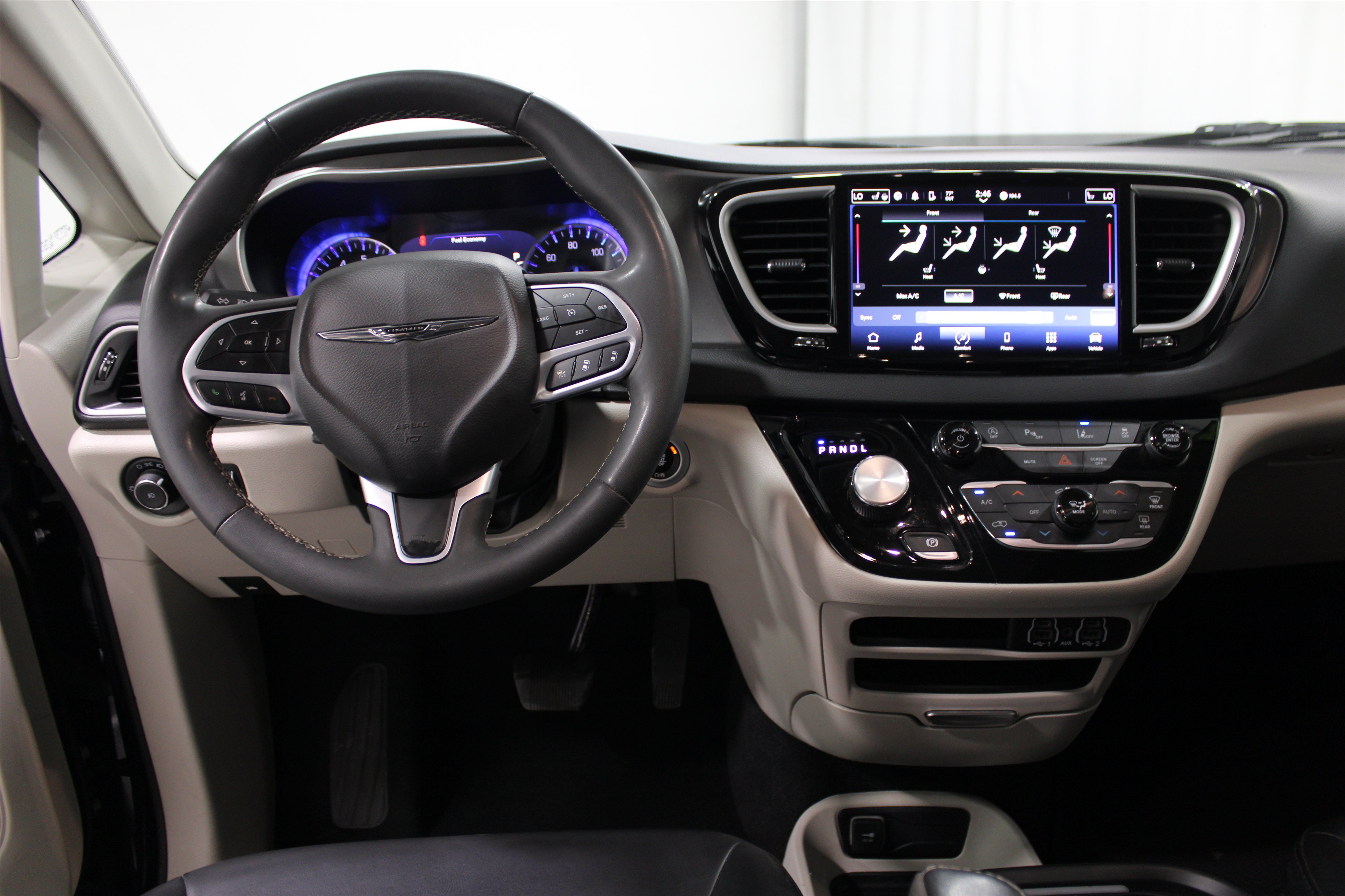 Used 2023 Chrysler Pacifica Touring L Van Passenger Van