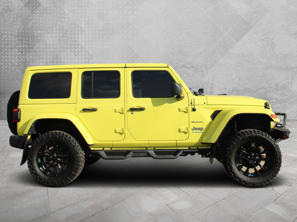 Used 2022 Jeep Wrangler Unlimited 4xe Sahara SUV