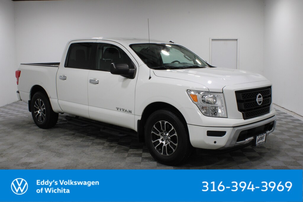 Used 2021 Nissan Titan SV Truck Crew Cab