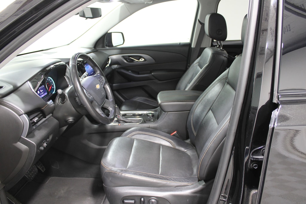 Used 2020 Chevrolet Traverse Premier SUV