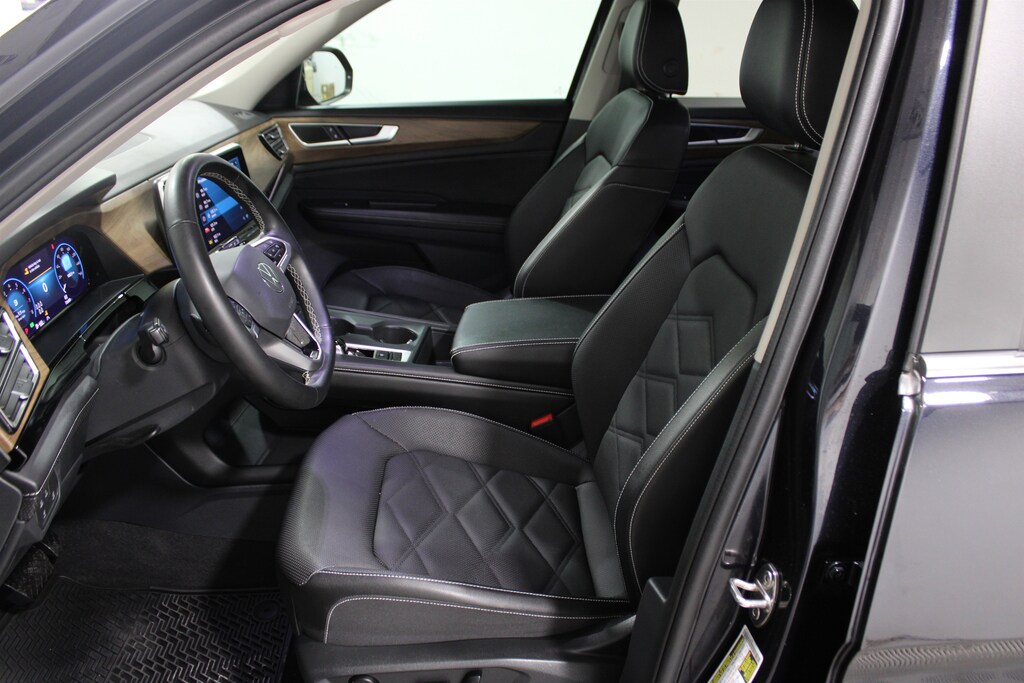 Used 2024 Volkswagen Atlas 2.0T SE SUV