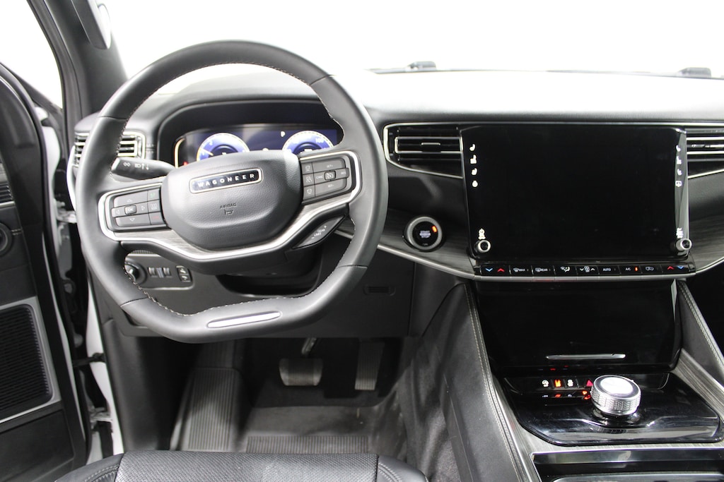 Used 2024 Jeep Wagoneer L Series II SUV