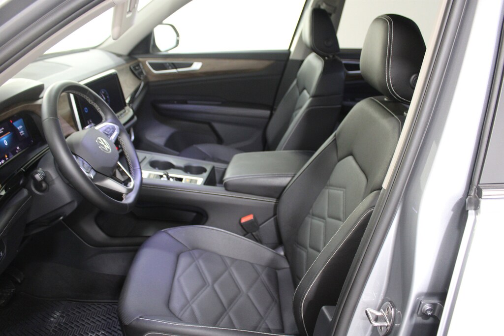 Used 2026 Volkswagen Atlas 2.0T SE SUV
