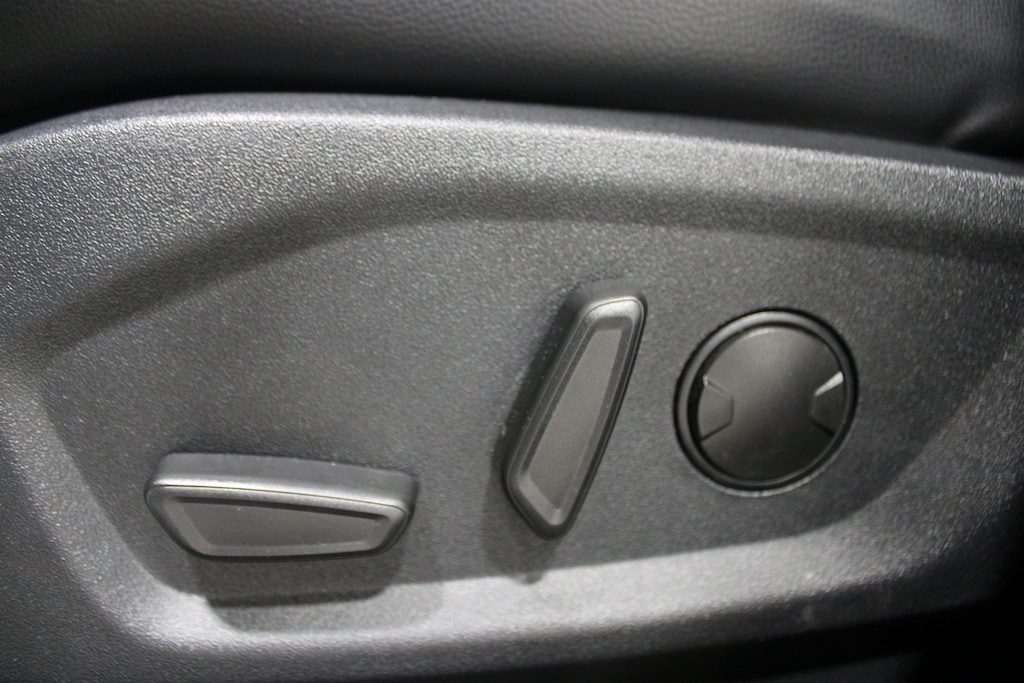 Used 2024 Ford Edge SUV