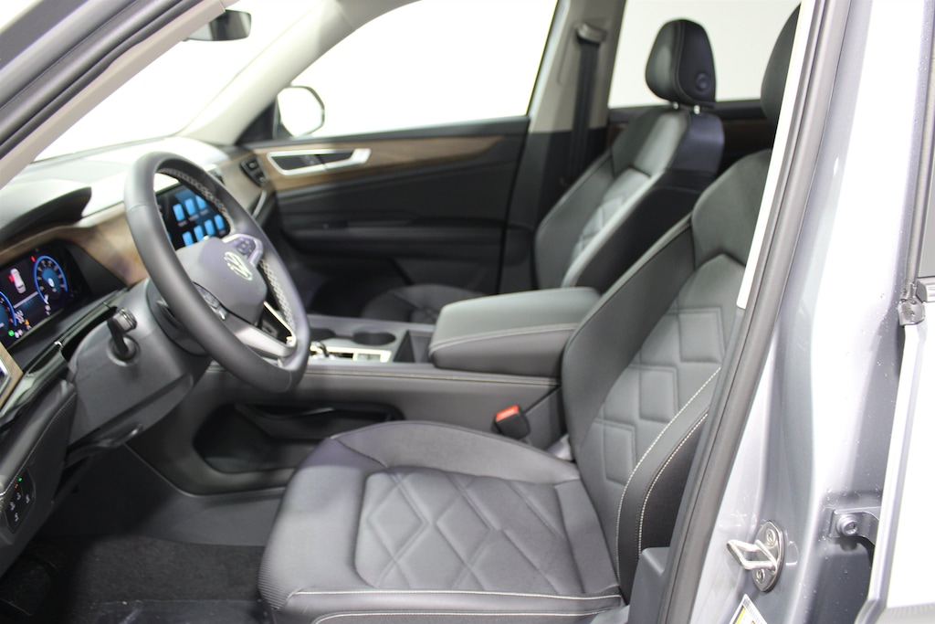 New 2026 Volkswagen Atlas SE SUV