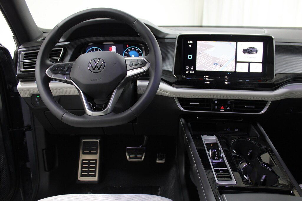 New 2026 Volkswagen Atlas Cross Sport SEL Premium R-Line SUV