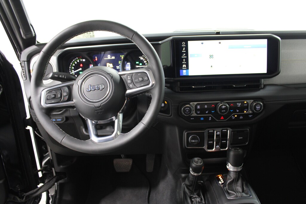 Used 2025 Jeep Wrangler 4xe Sahara SUV