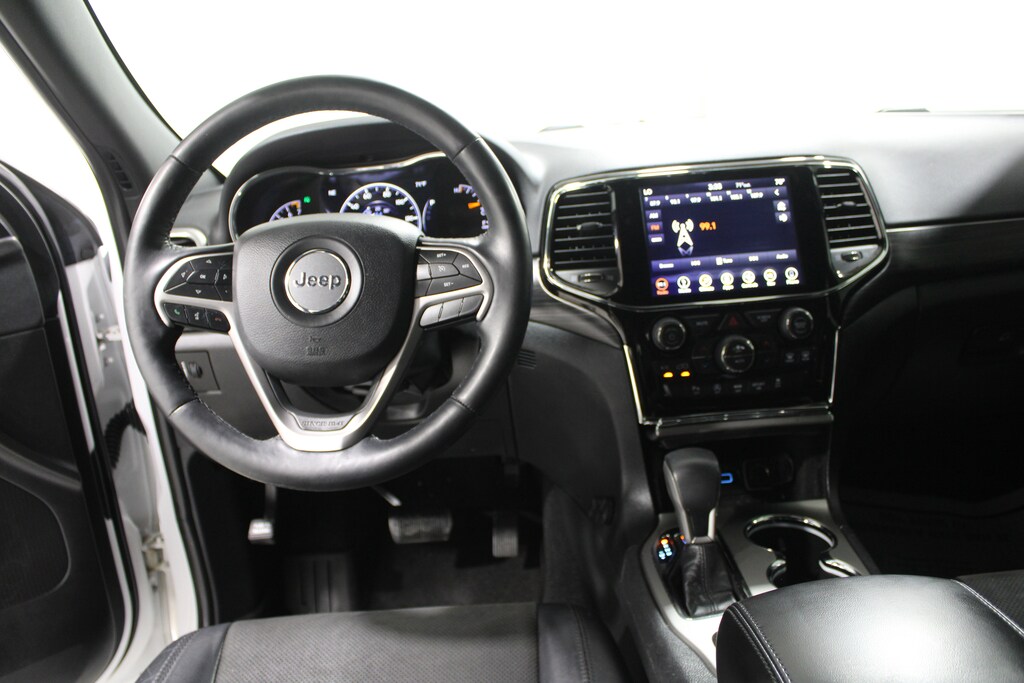Used 2019 Jeep Grand Cherokee Altitude SUV