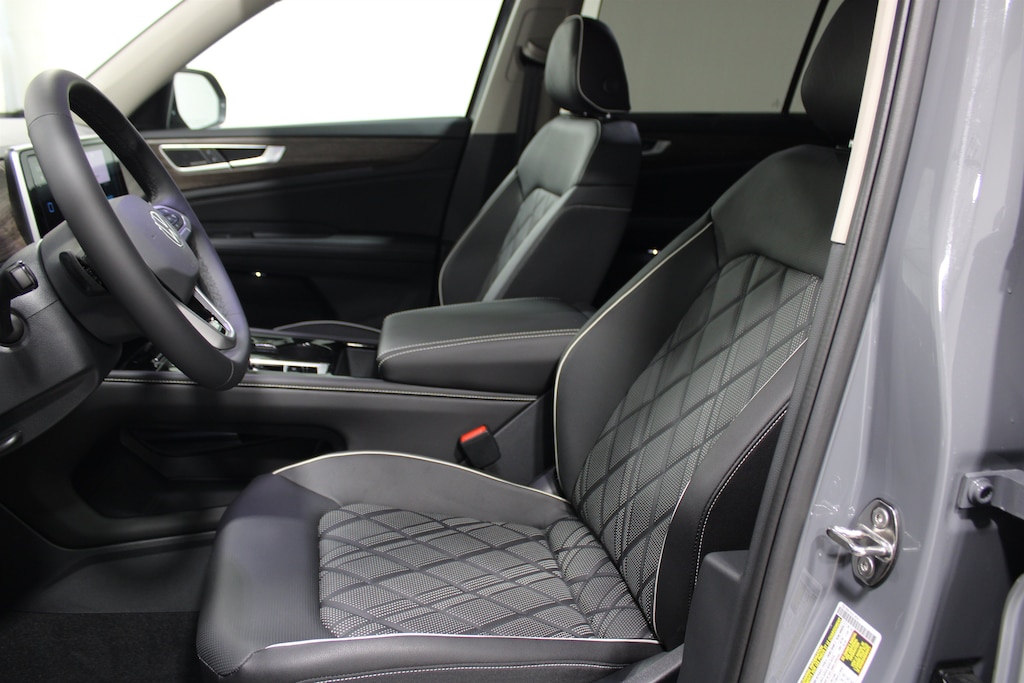 New 2026 Volkswagen Atlas SEL Premium R-Line SUV