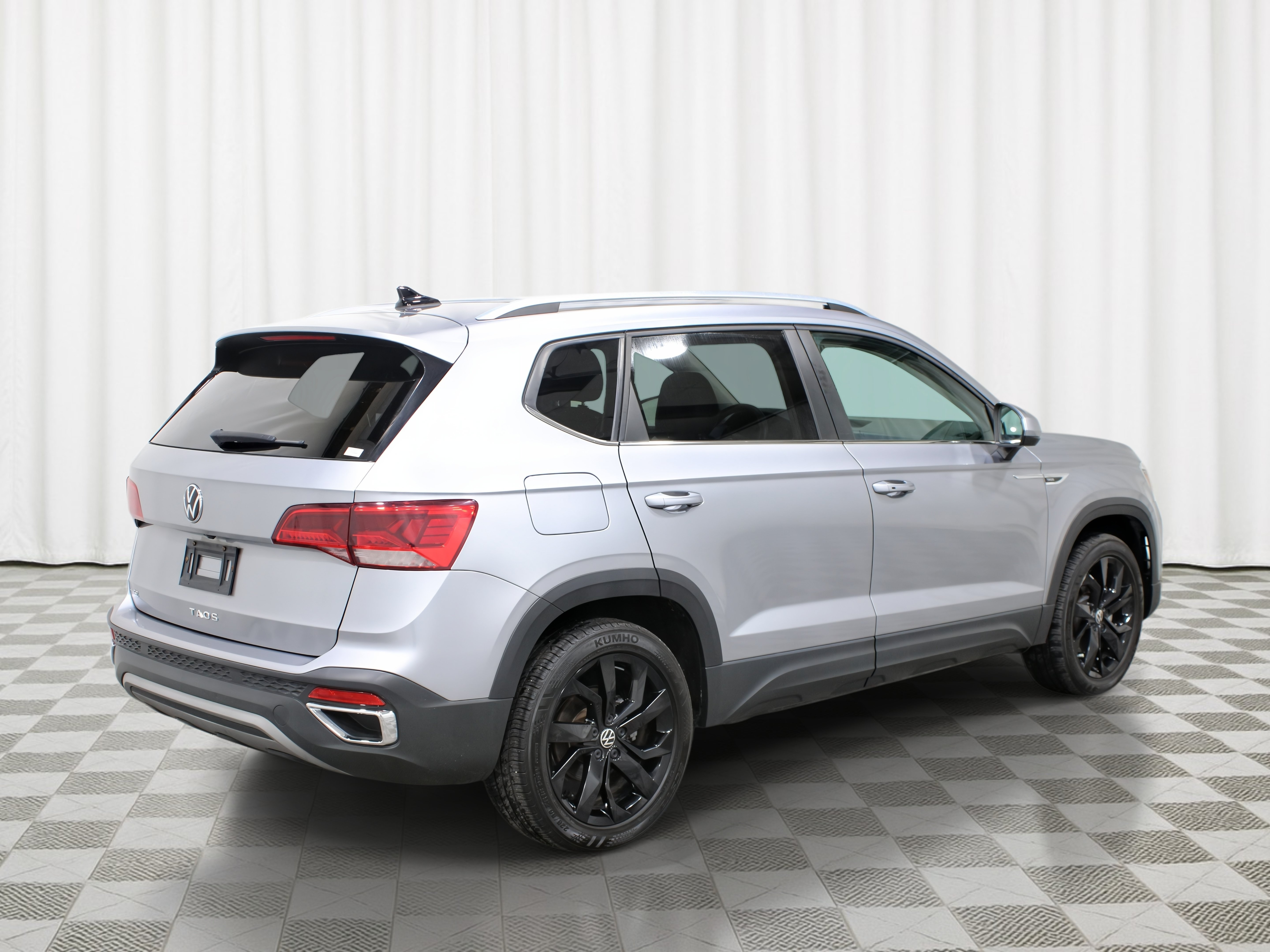 Used 2023 Volkswagen Taos 1.5T SE SUV