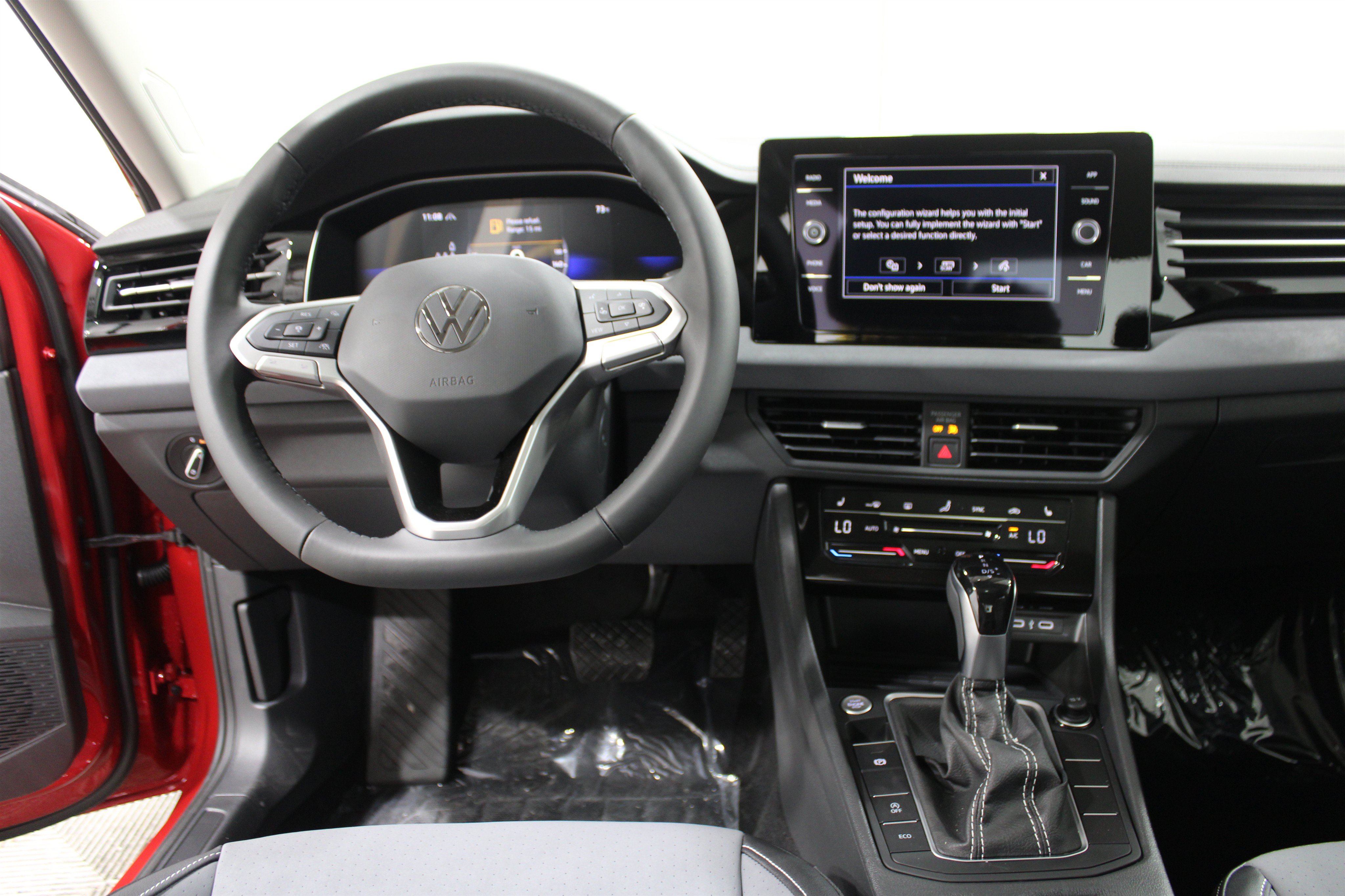 New 2027 Volkswagen Jetta 1.5T SE Sedan