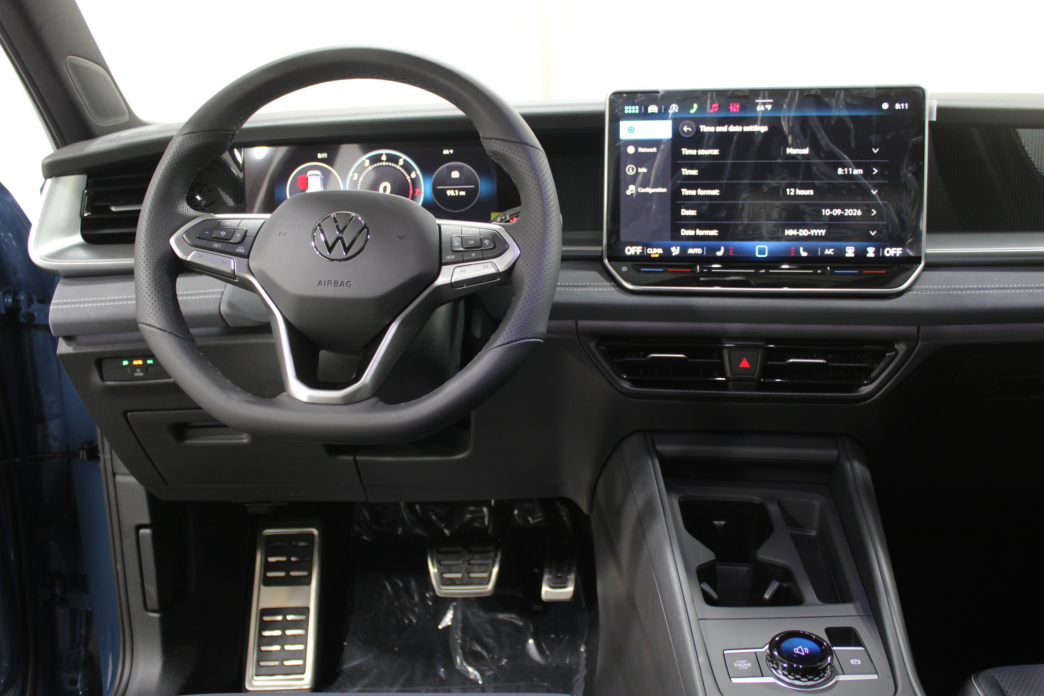 New 2026 Volkswagen Tiguan SE R-Line Black SUV