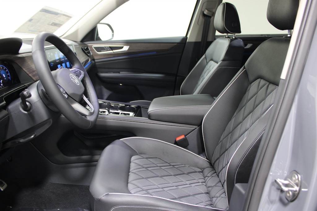 New 2026 Volkswagen Atlas 2.0T SEL Premium R-Line SUV