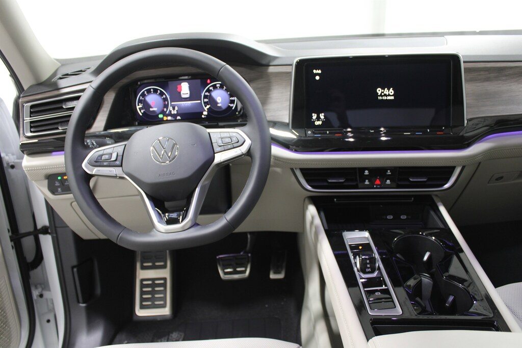 New 2026 Volkswagen Atlas 2.0T SEL Premium R-Line SUV