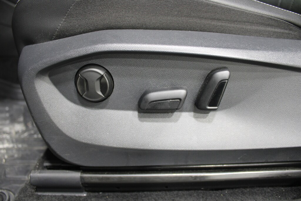 Used 2024 Volkswagen Tiguan 2.0T SUV