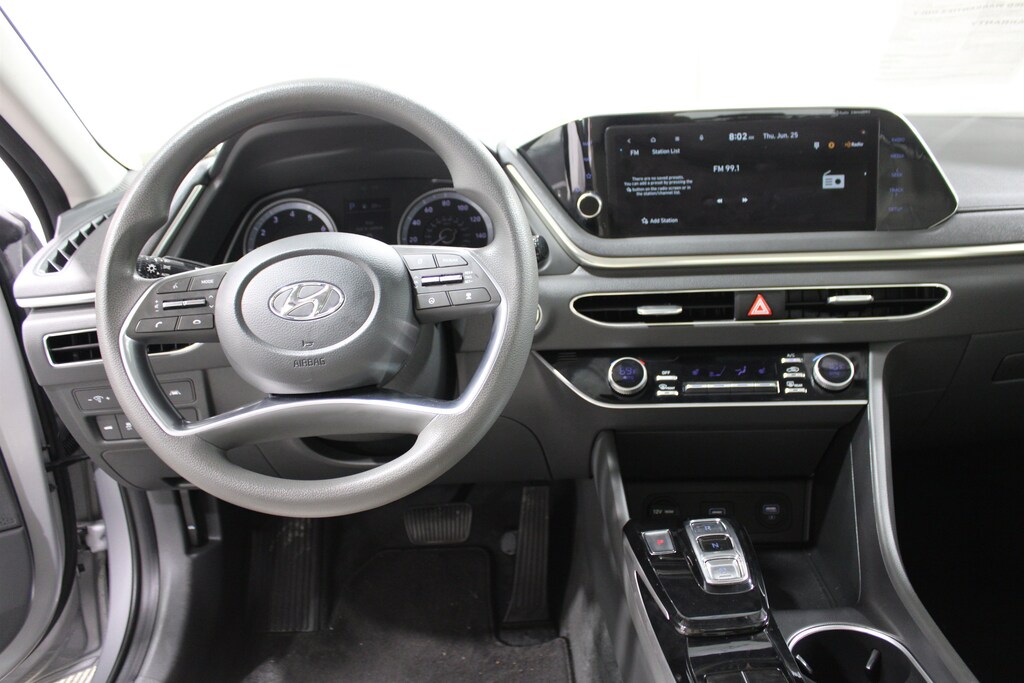Used 2023 Hyundai Sonata SEL Sedan