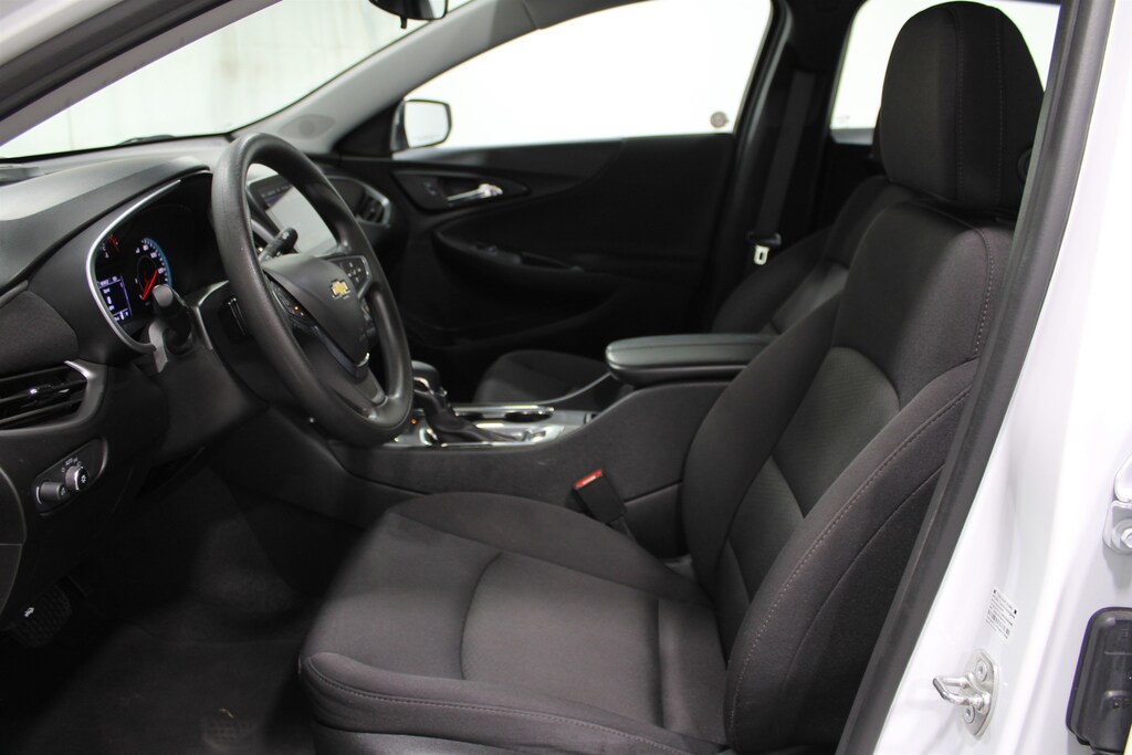 Used 2024 Chevrolet Malibu 1LT Sedan