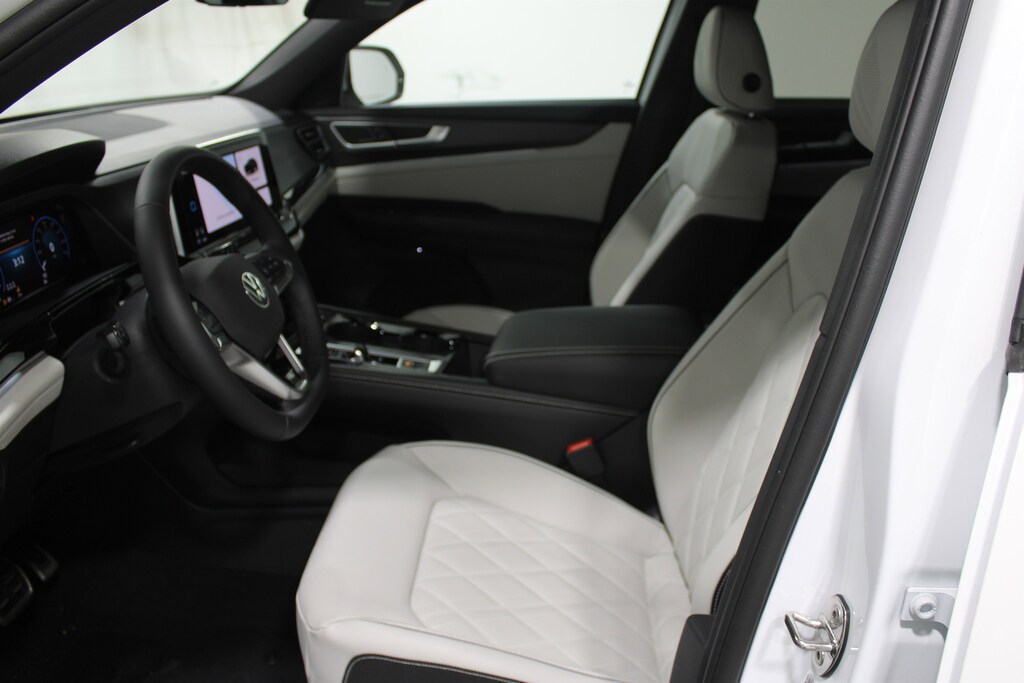 New 2026 Volkswagen Atlas Cross Sport 2.0T SEL Premium R-Line SUV