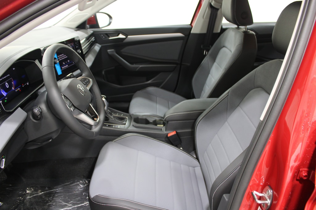 New 2026 Volkswagen Jetta 1.5T SE Sedan