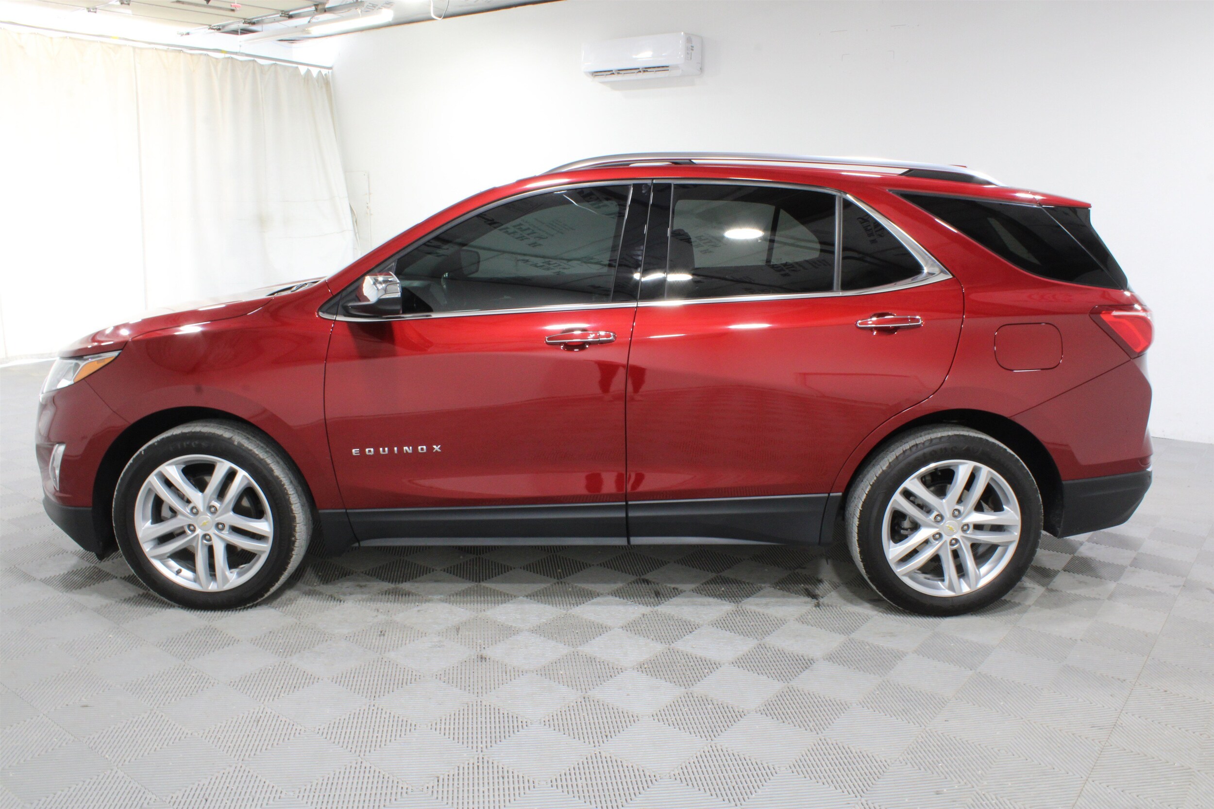 2020 Chevrolet Equinox Premier - Photo 29