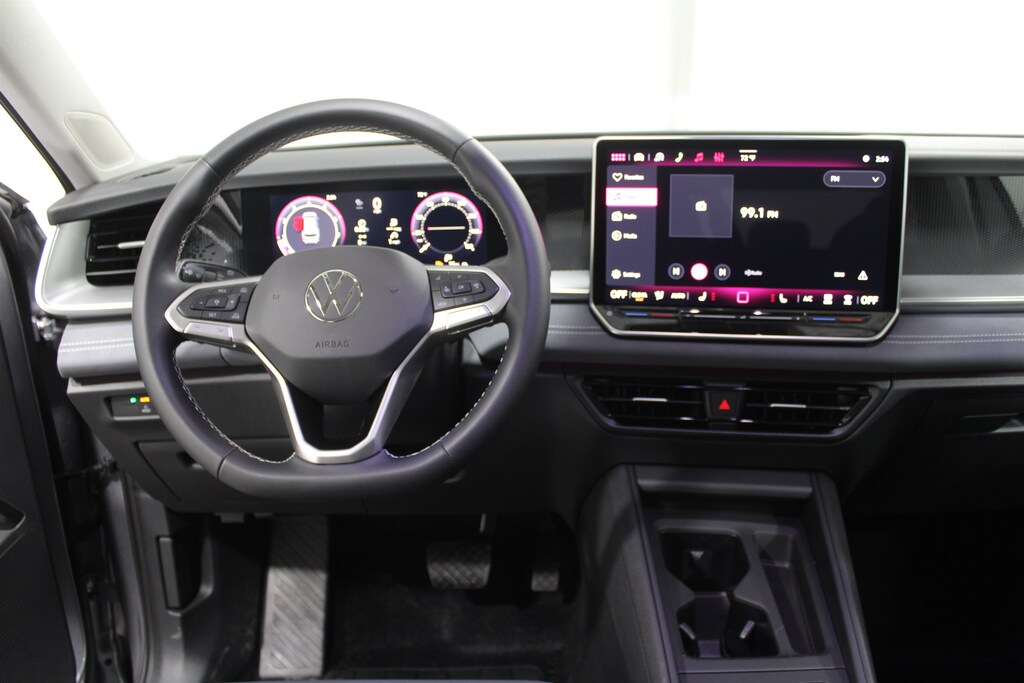 New 2026 Volkswagen Tiguan 2.0T SE SUV