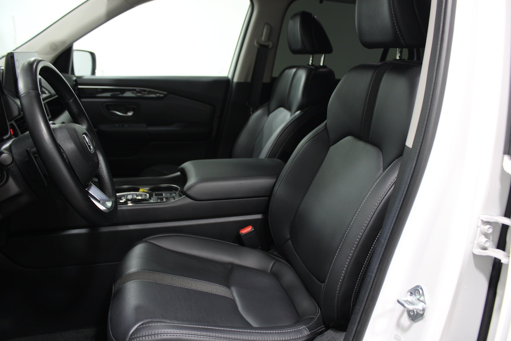 Used 2025 Honda Pilot EX-L SUV