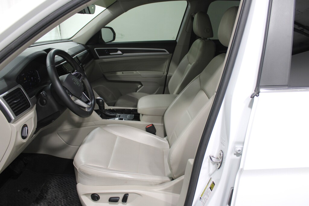 Used 2022 Volkswagen Atlas 2.0T SE w/Technology SUV