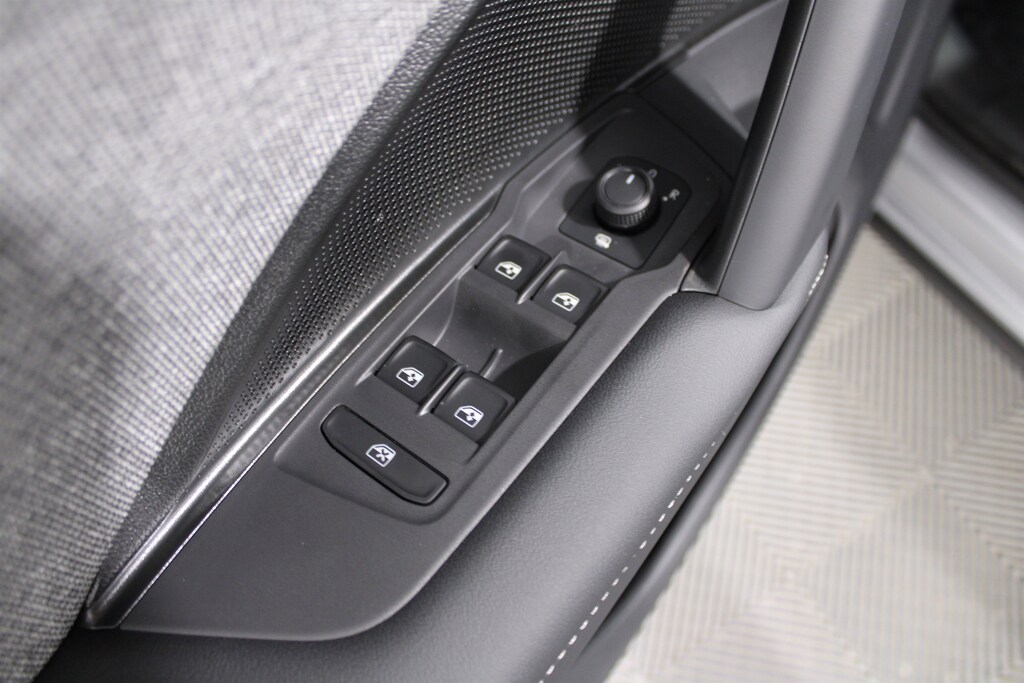 New 2025 Volkswagen Tiguan 2.0T S SUV