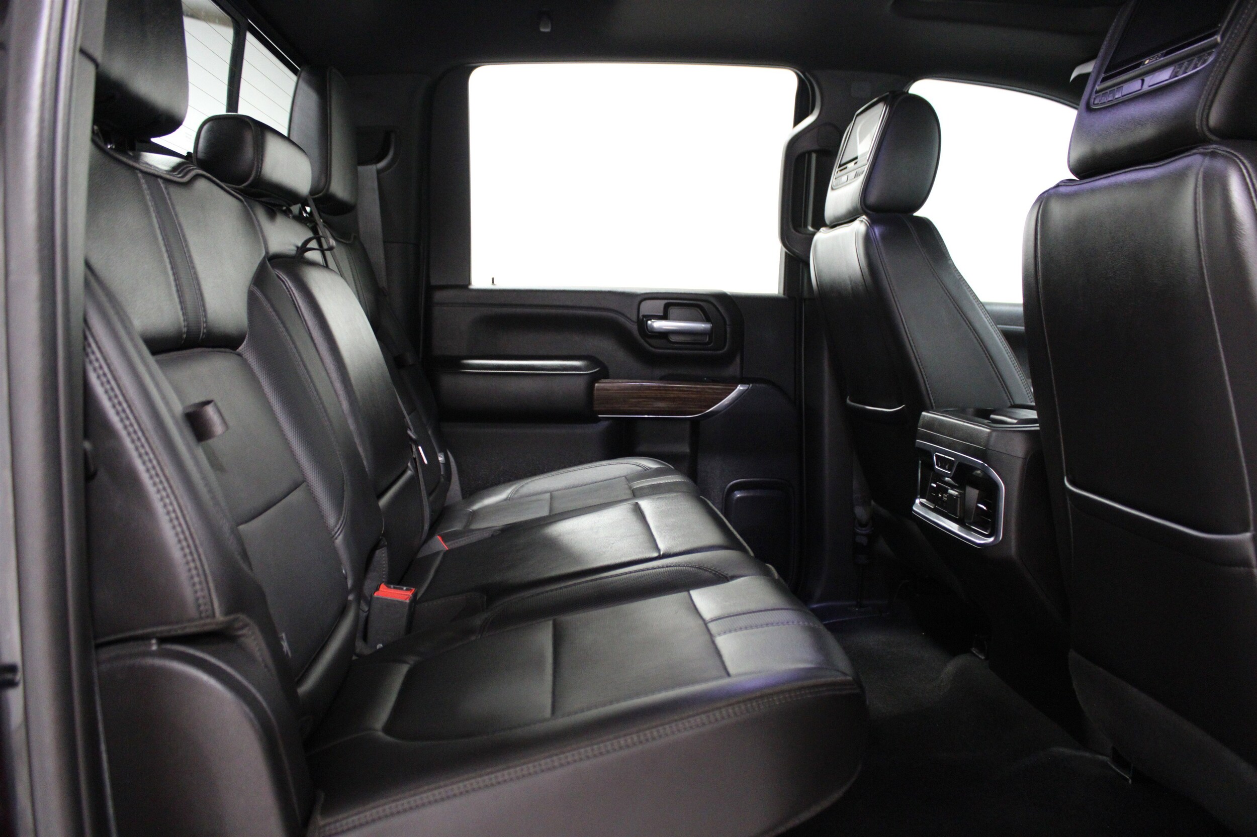 2021 Chevrolet Silverado 2500HD High Country - Photo 23
