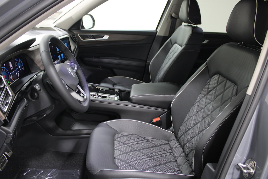 New 2026 Volkswagen Atlas 2.0T SEL Premium R-Line SUV