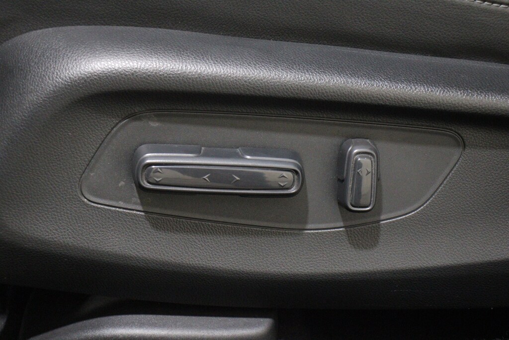Used 2024 Honda HR-V EX-L w/BSI SUV