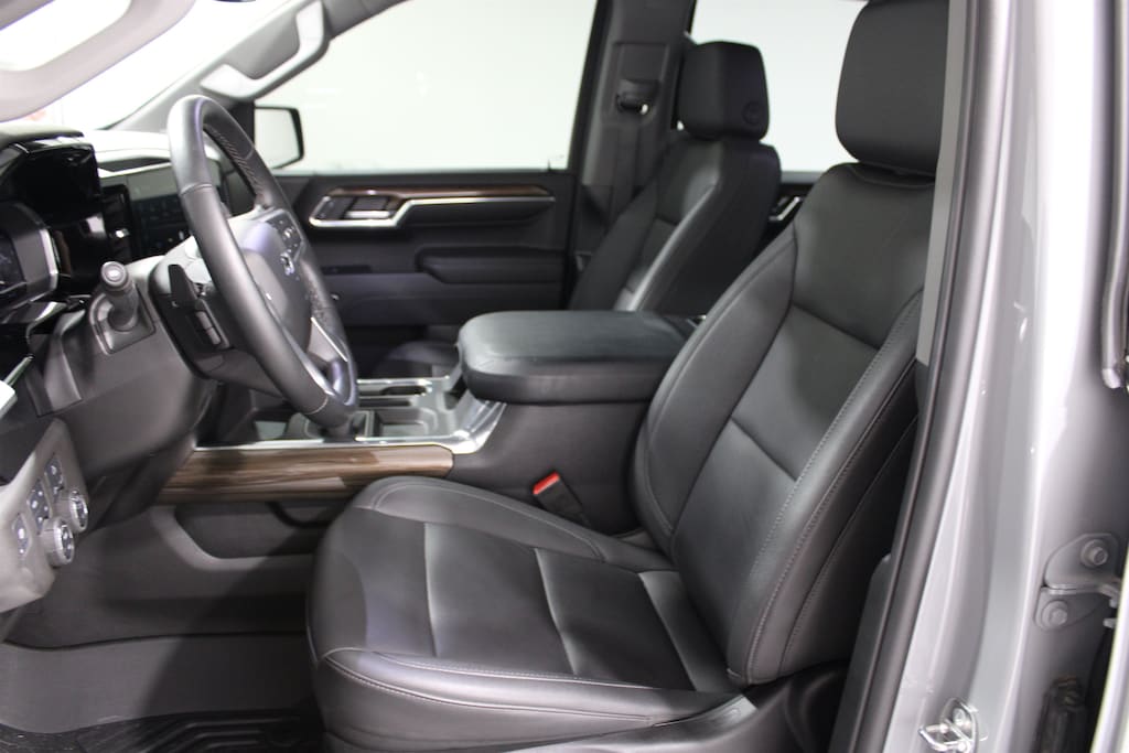 Used 2024 Chevrolet Silverado 1500 RST Truck Crew Cab