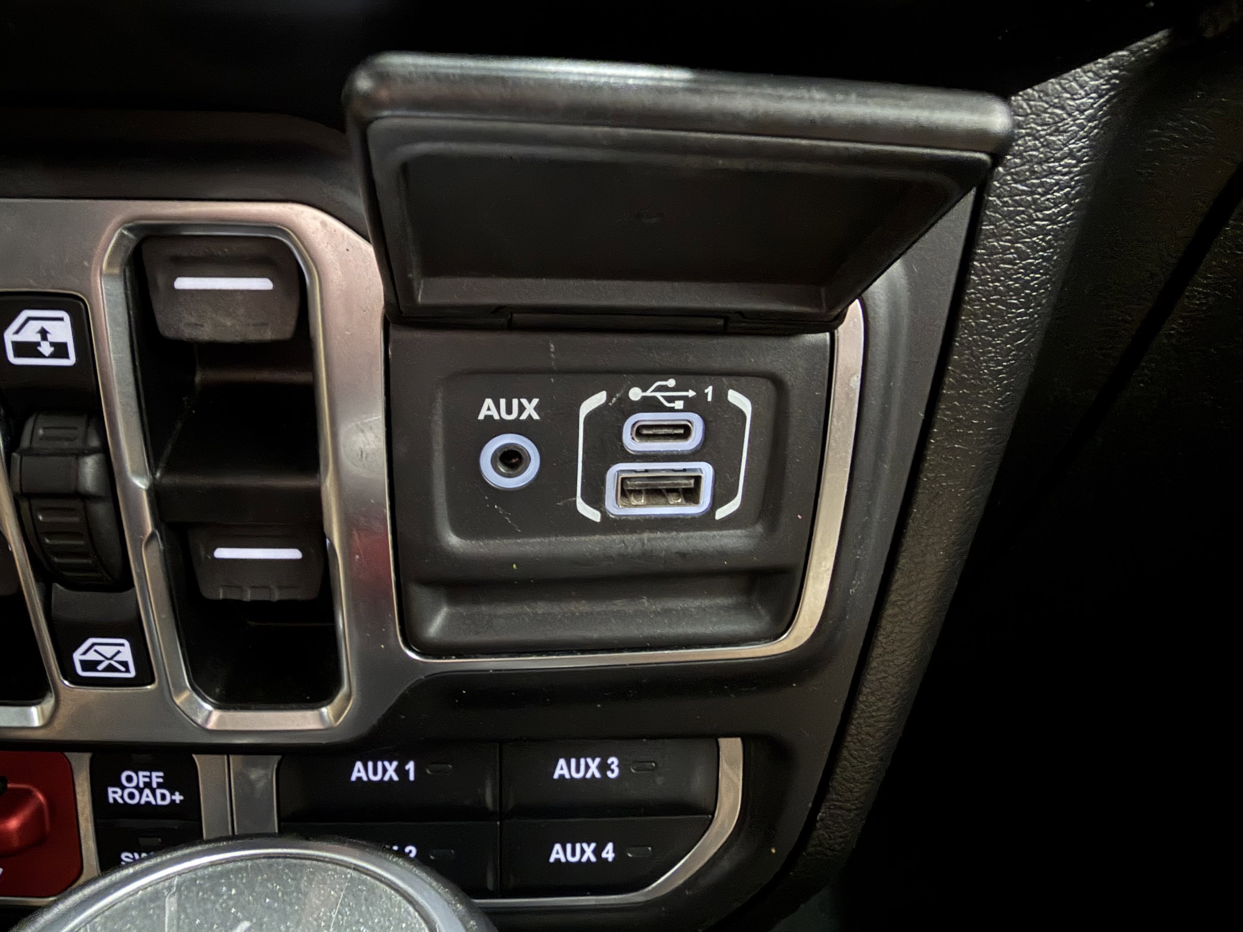 2022 Jeep Wrangler Unlimited Rubicon - Photo 16
