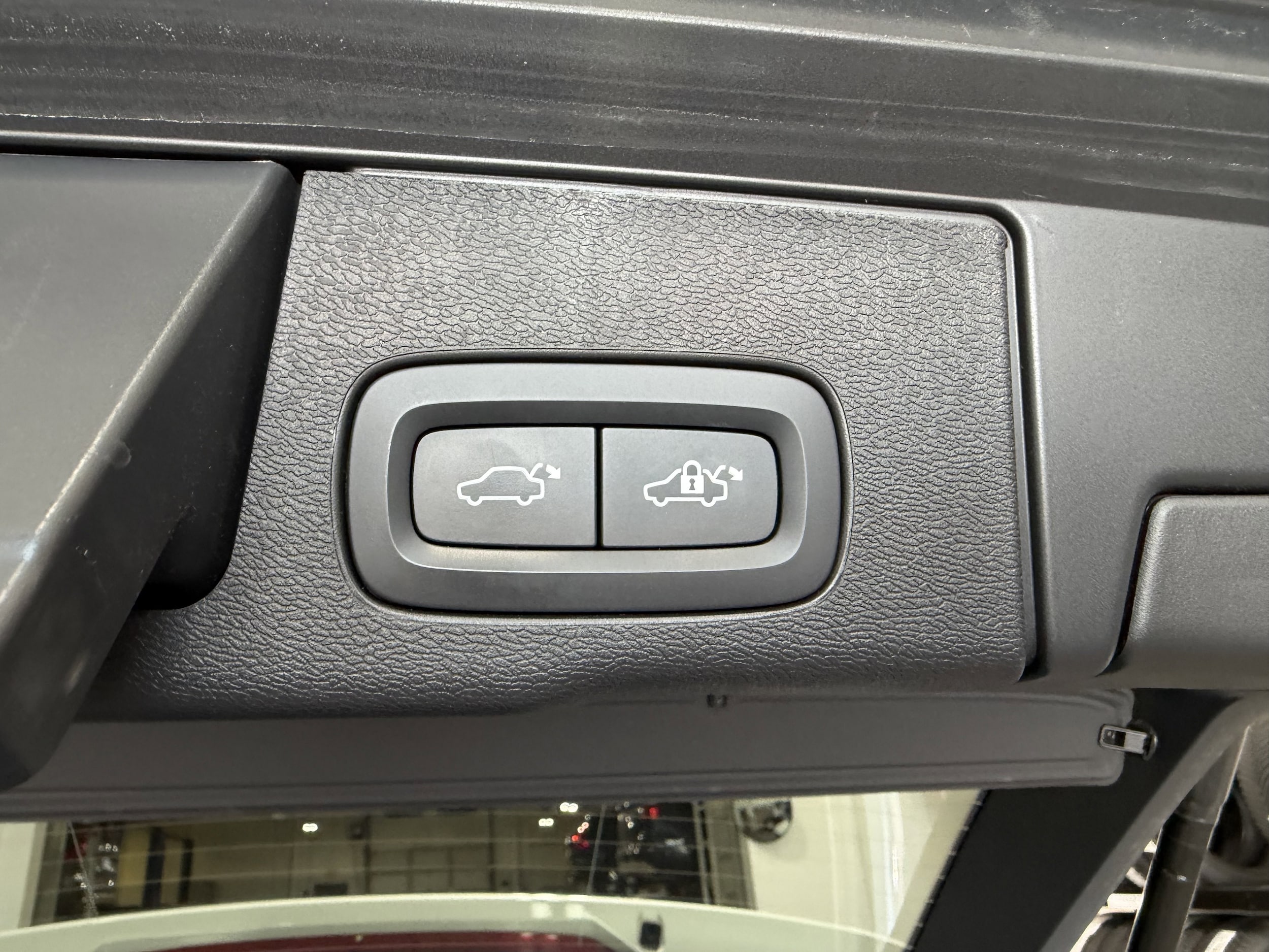 2023 Volvo XC60 Plus - Photo 34