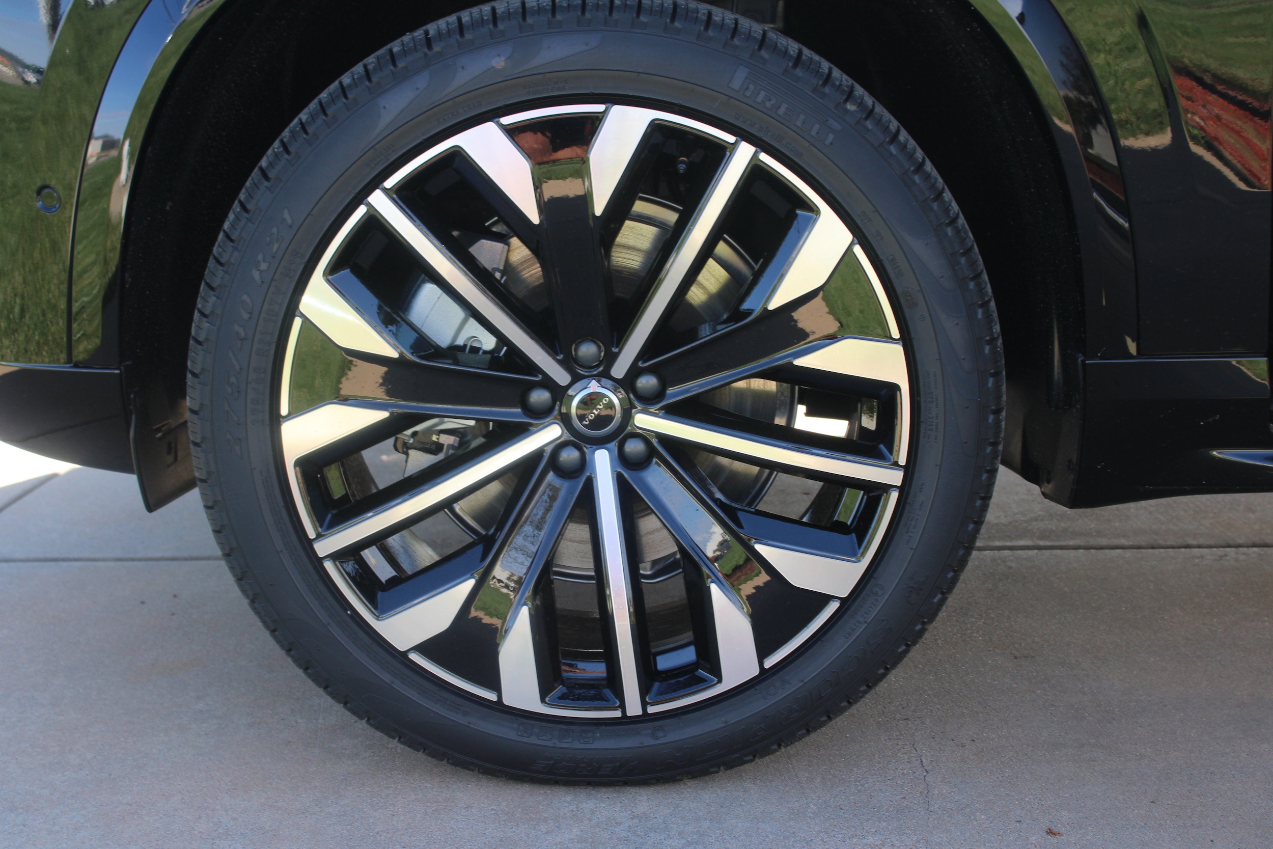 2026 Volvo XC90 Plus - Photo 69