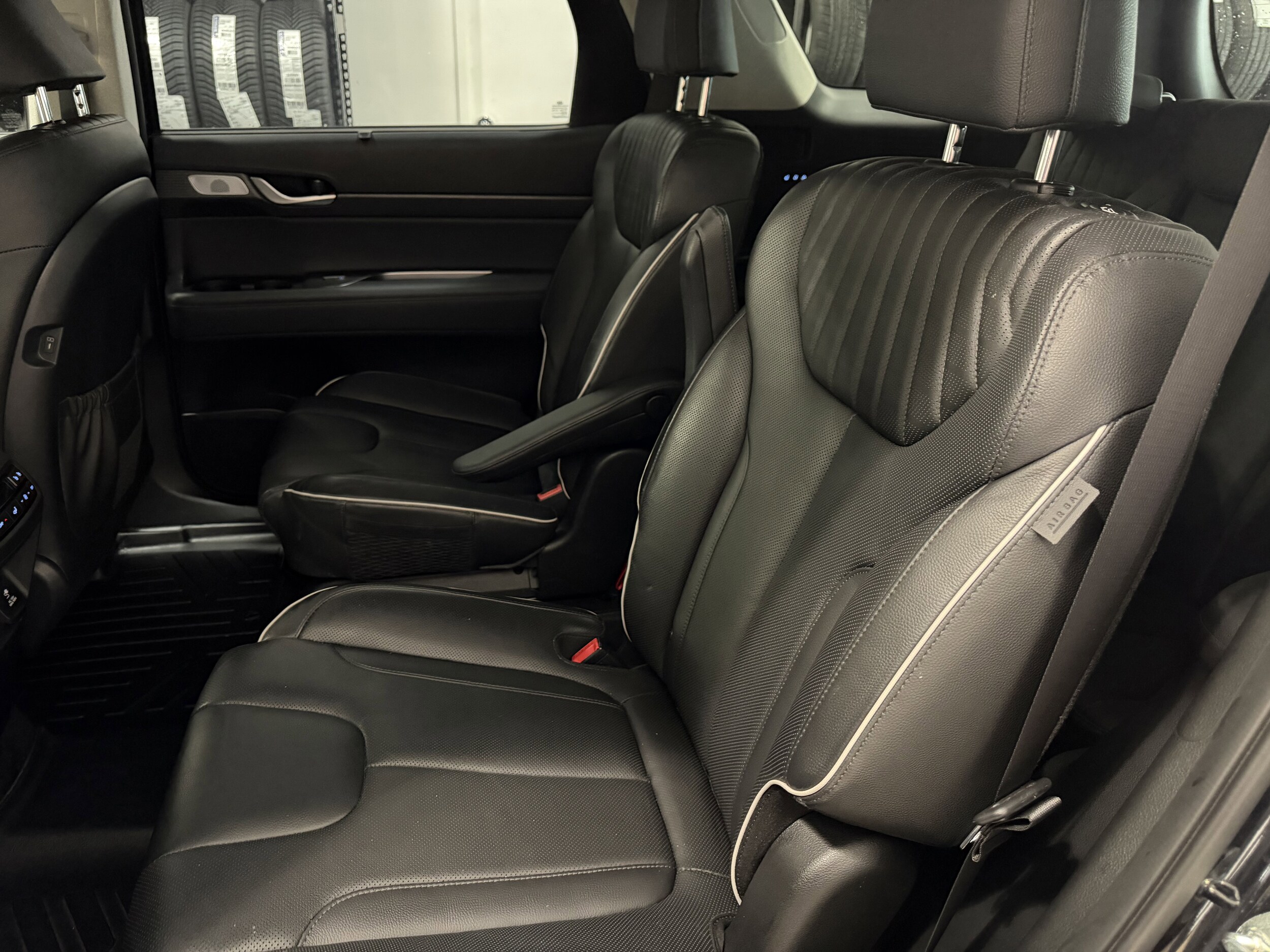 2023 Hyundai Palisade Limited - Photo 30