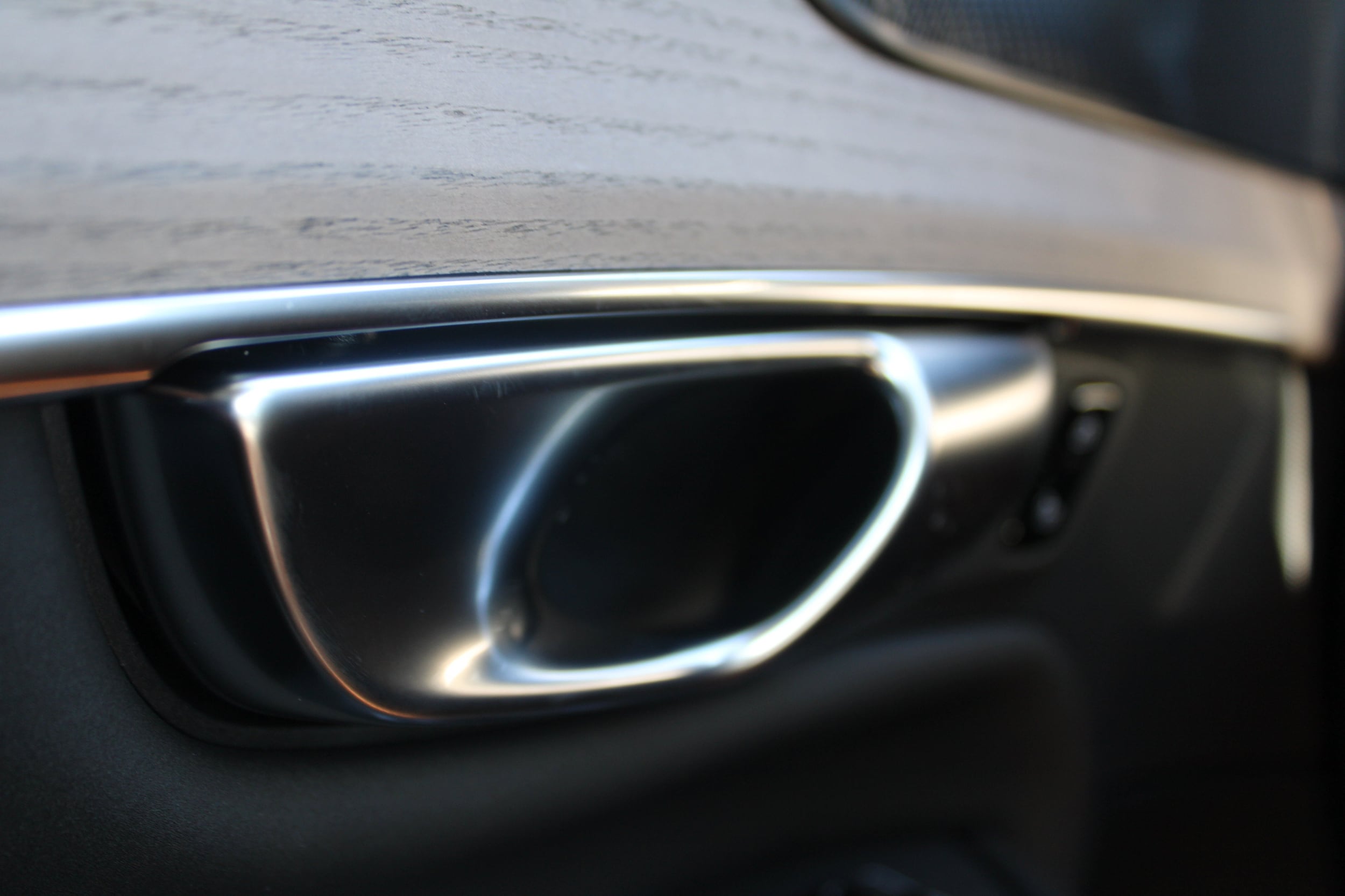 2026 Volvo XC90 Plus - Photo 8