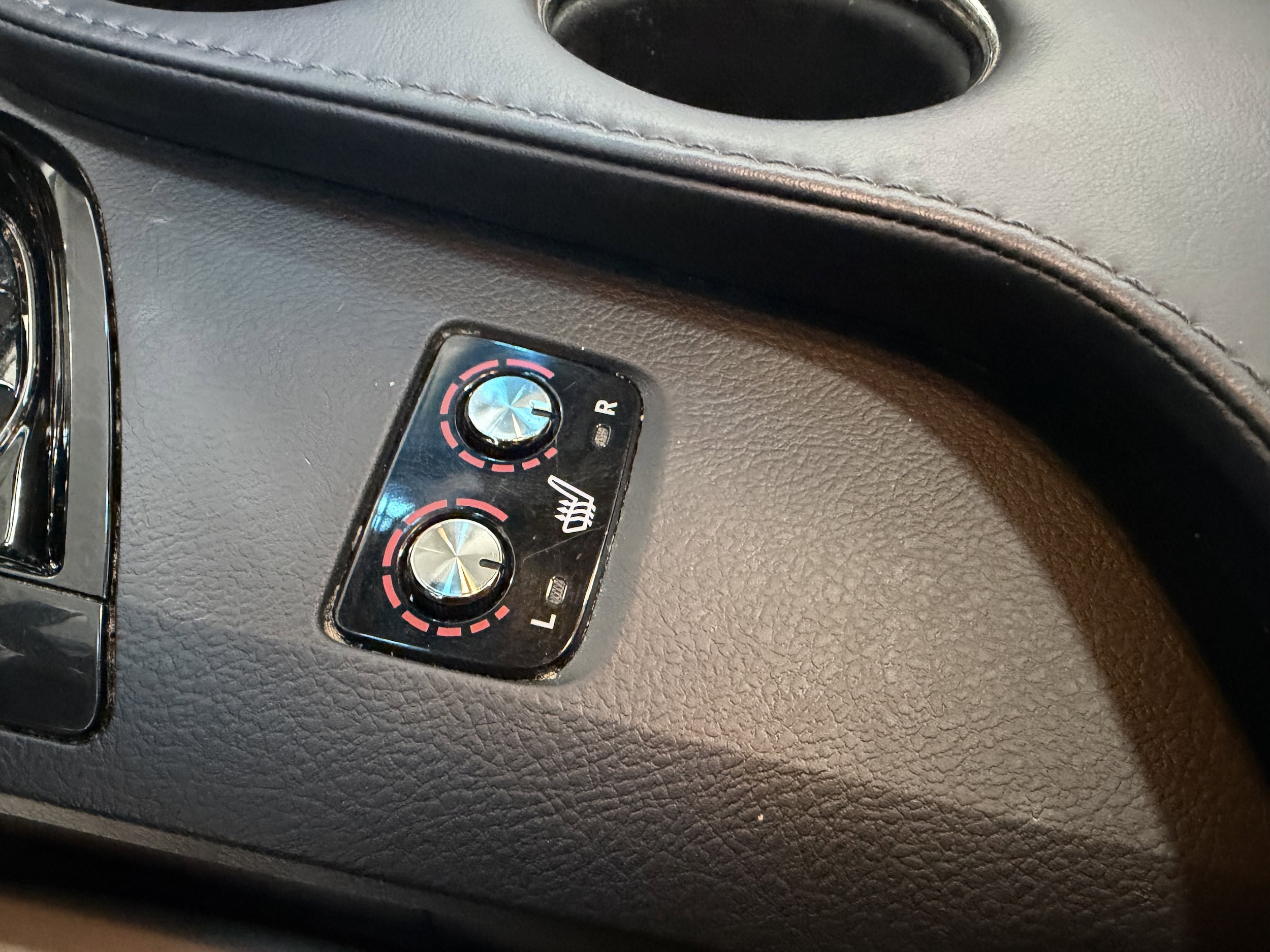 2014 Toyota Avalon XLE Premium - Photo 17