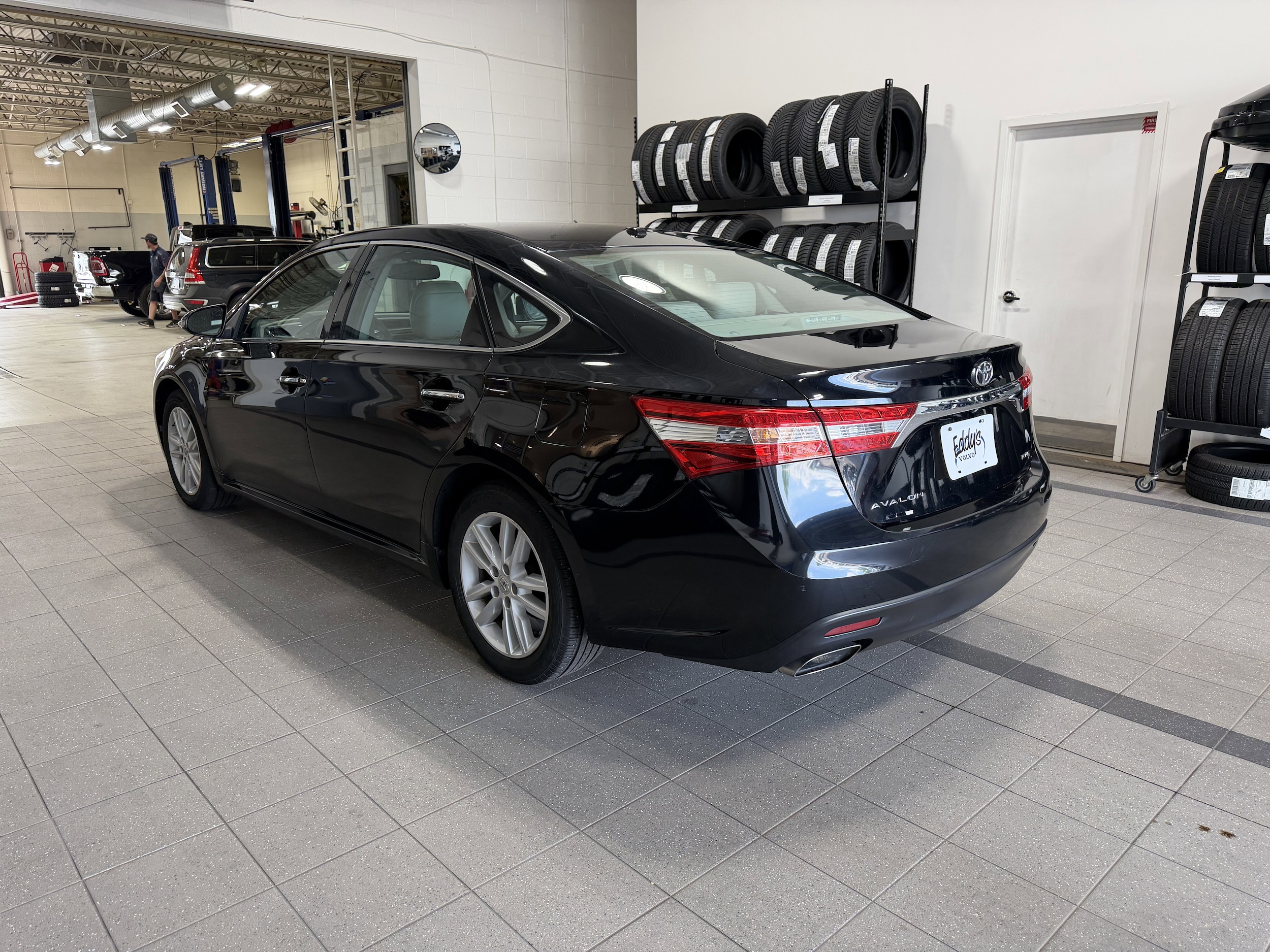 2014 Toyota Avalon XLE Premium - Photo 6