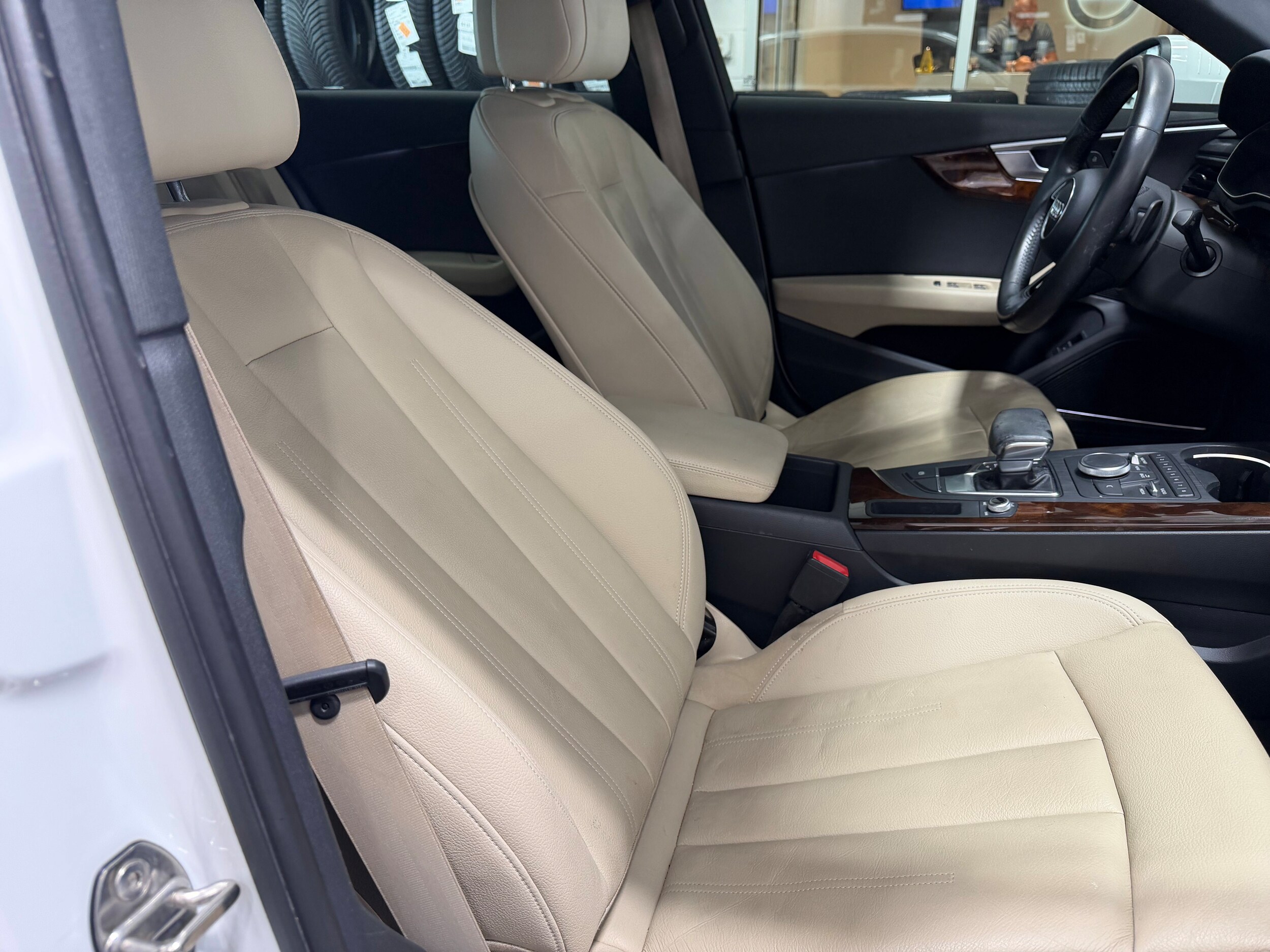 2017 Audi A4 Premium Plus - Photo 25