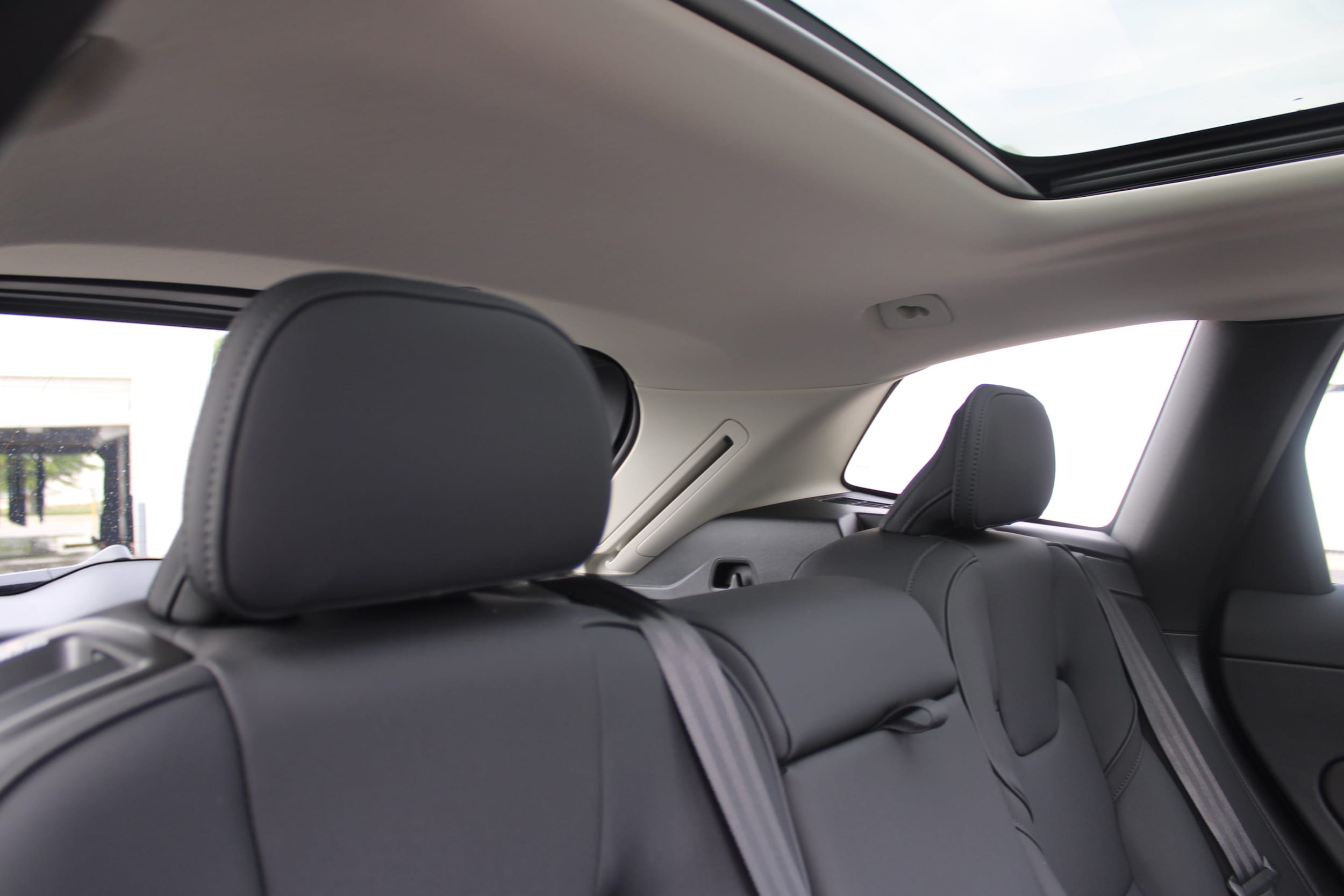 2026 Volvo XC60 Plus - Photo 40