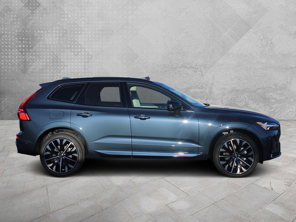 New 2026 Volvo XC60 B5 Ultra SUV
