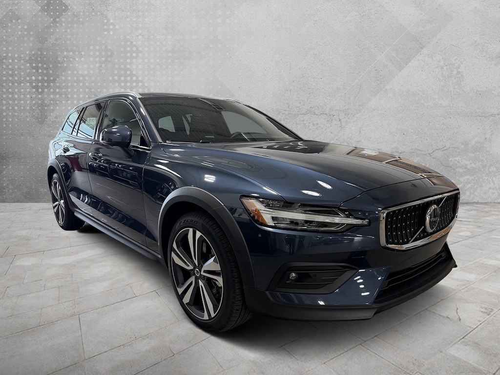 New 2026 Volvo V60 Cross Country B5 Plus Wagon