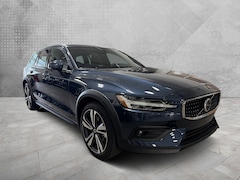 2026 Volvo V60 Cross Country B5 Plus AWD Wagon