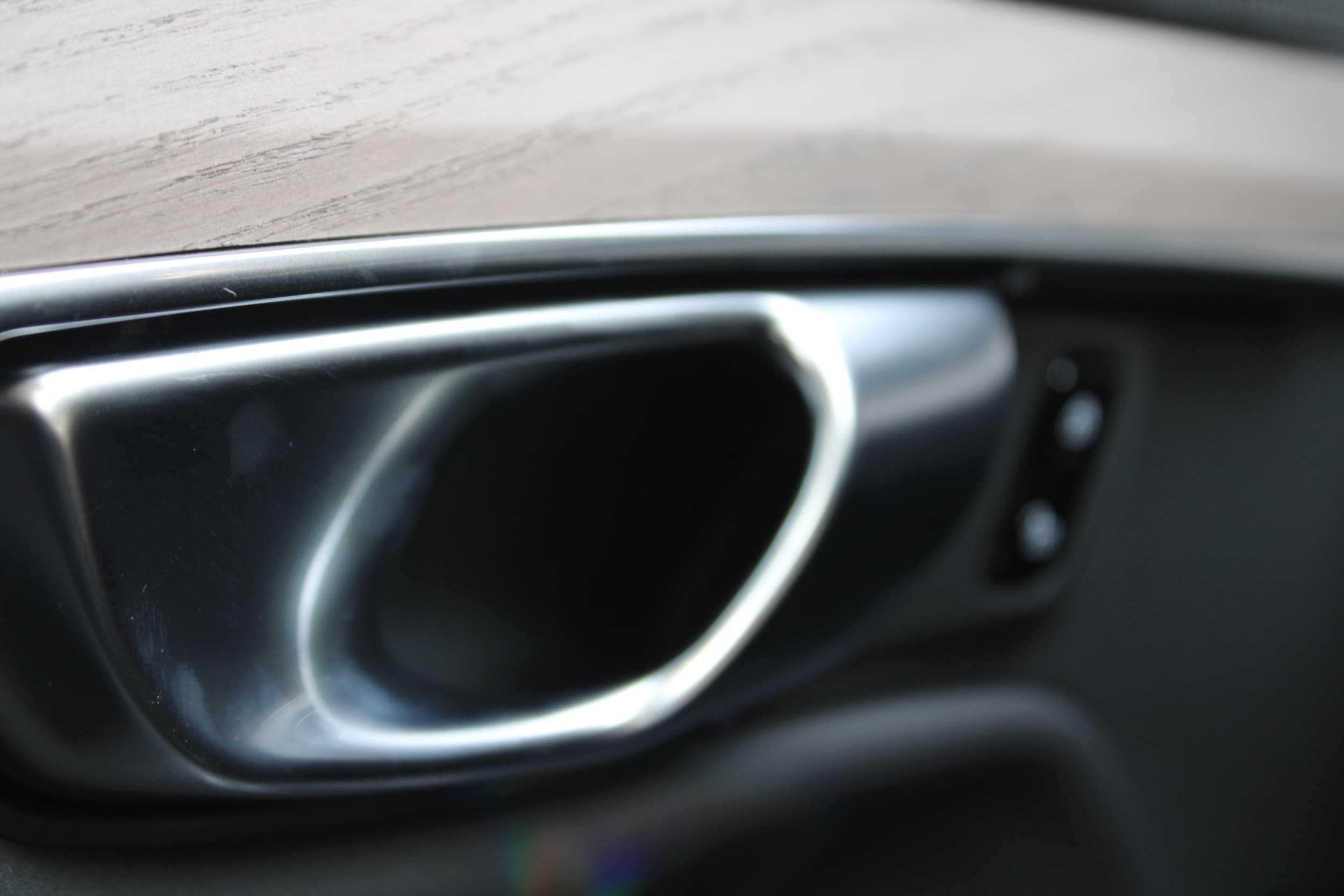 2026 Volvo XC90 Plus - Photo 16