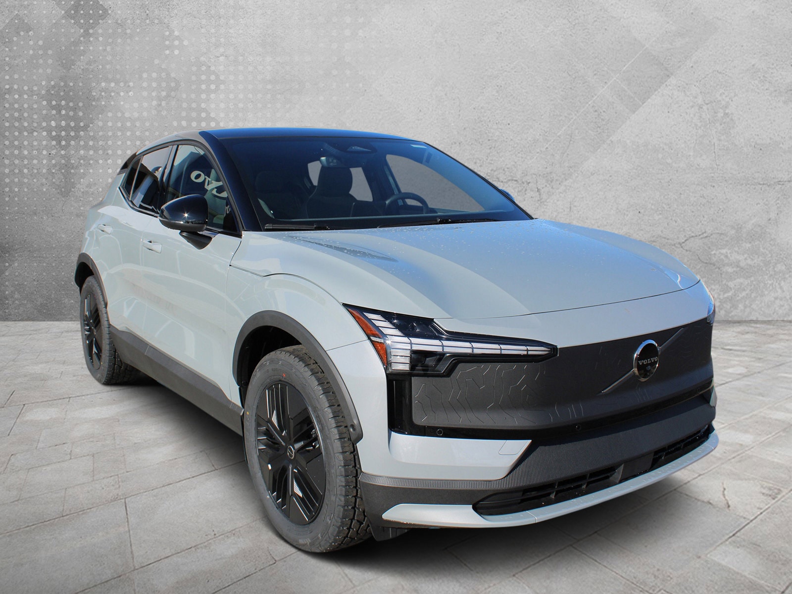 2026 Volvo EX30 Ultra's photo