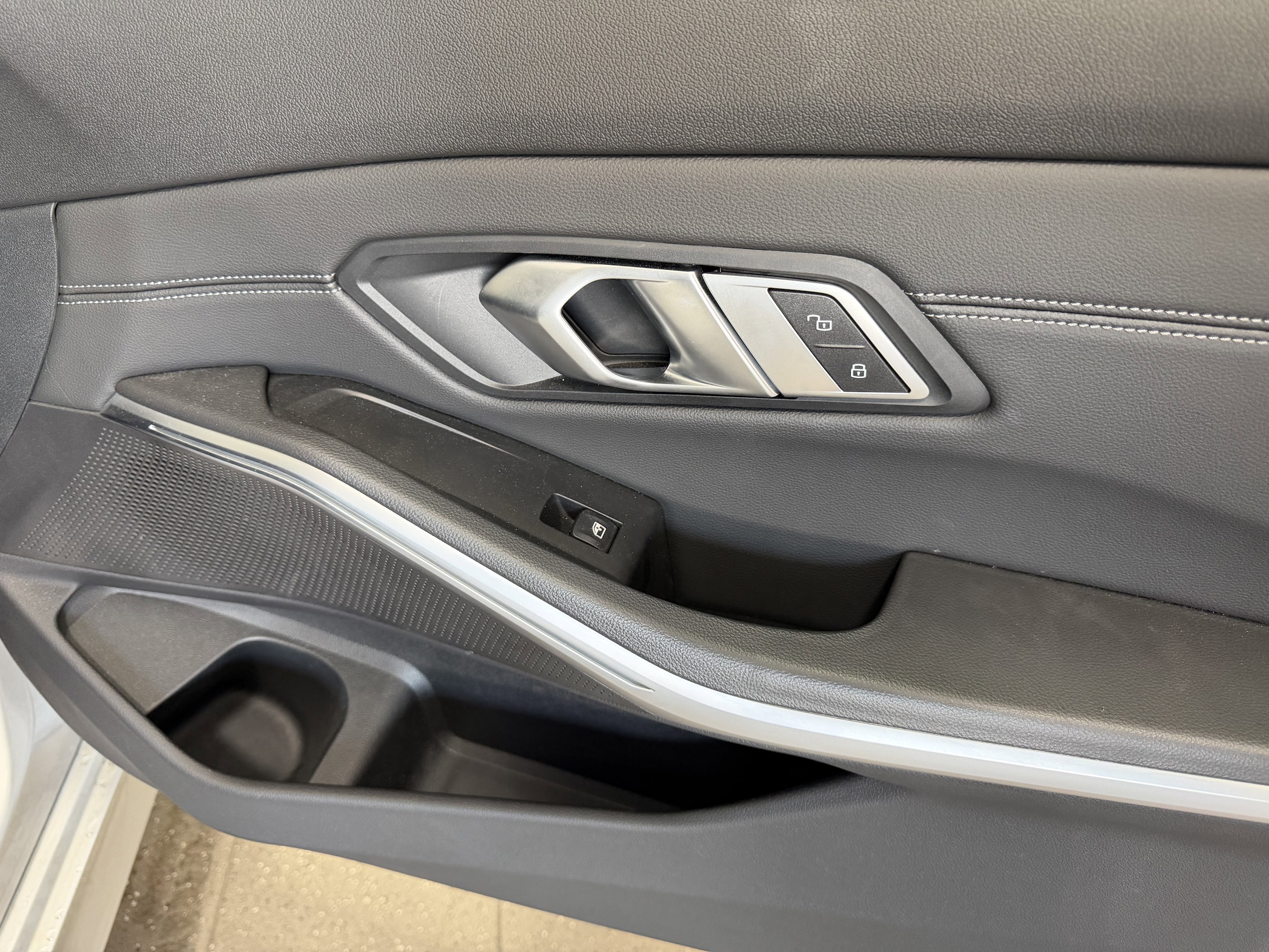2019 BMW 3 Series 330i - Photo 23